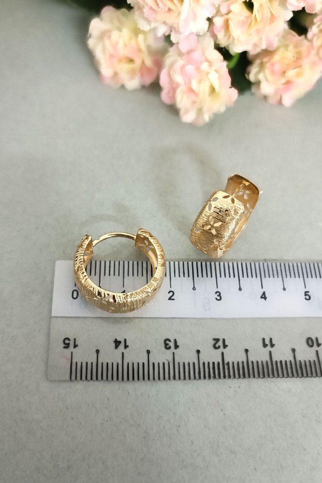 1.5 Cm Altın Günlük Halka Küpe