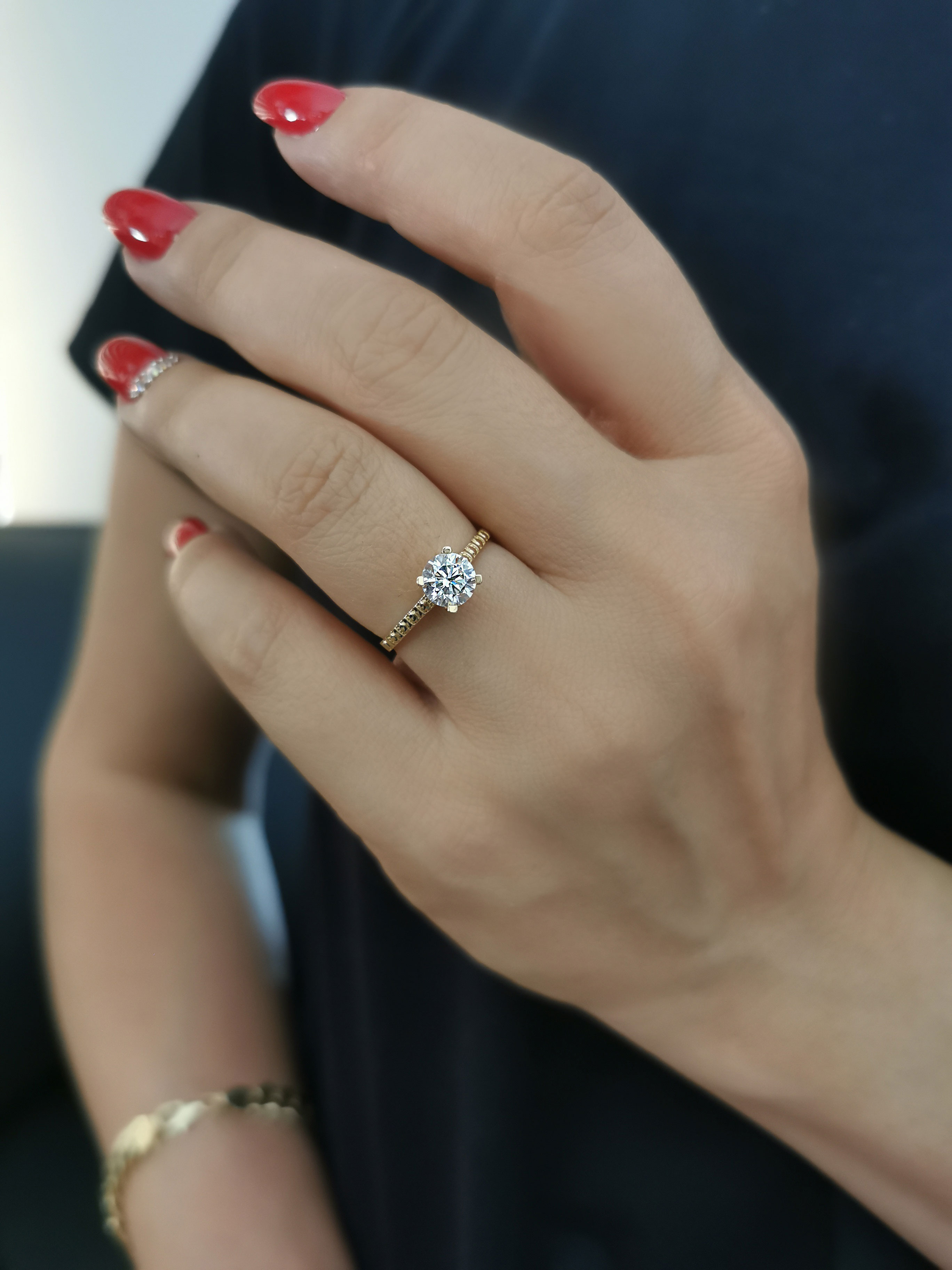 Altın Sade Model Tek Taş Yüzük (FTY0325)