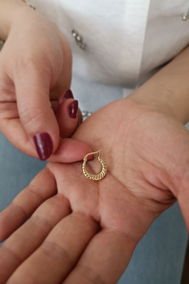 Sarı Altın 1.5 Cm Süzme Bombe Midye Halka Küpe