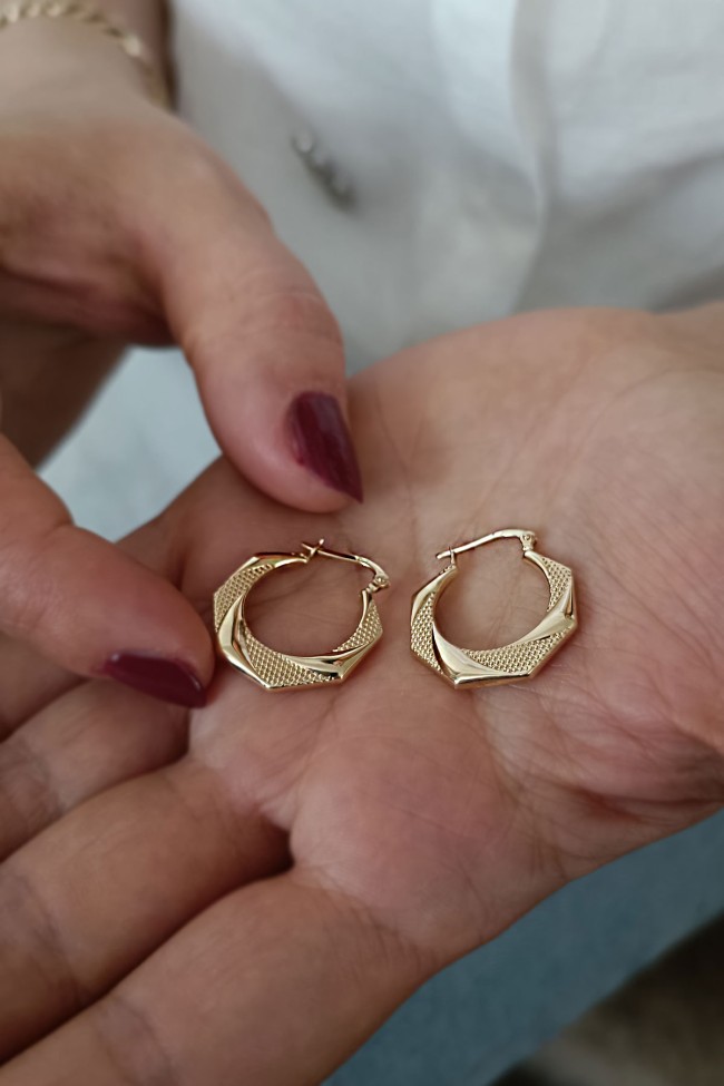 Sarı Altın Altın Köşeli Hafif 2 Cm Halka Günlük Küpe