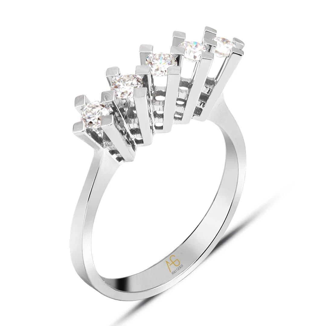 0.46 Ct. Pırlanta Beş Taş Yüzük (LR07196)