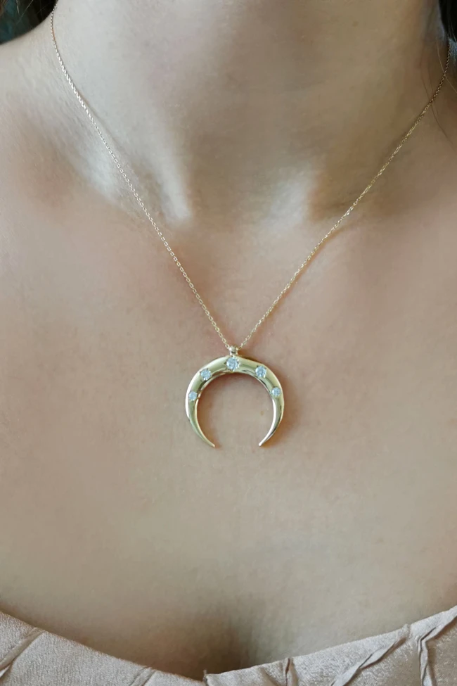 Altın 2.5 Cm Ay Kolye