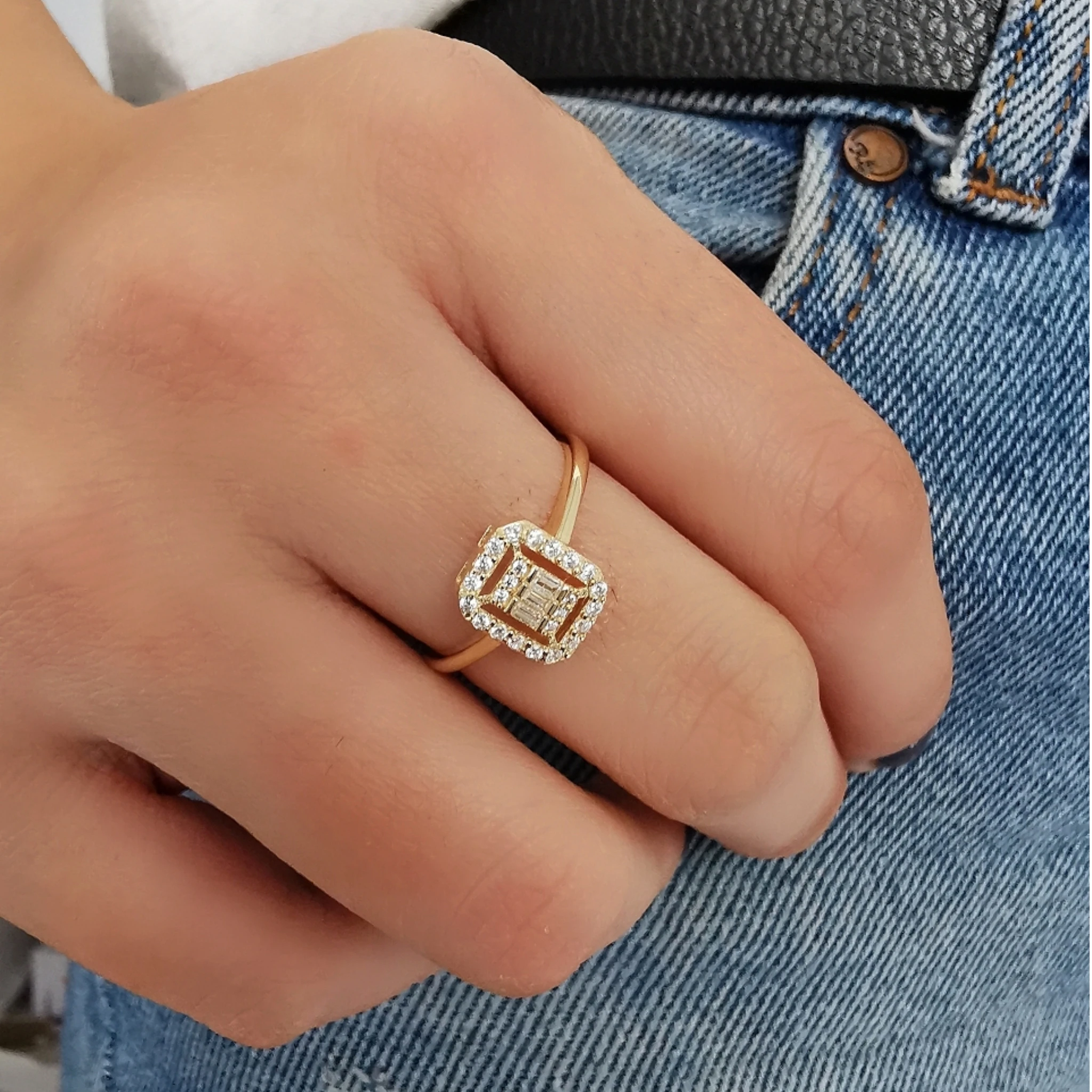 Baget Taşlı Altın Yüzük (YZK0151)
