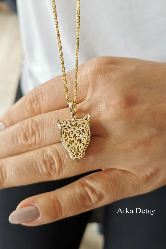 Mavi Mineli Altın Kaplan Başı Tasarım Unisex Kolye