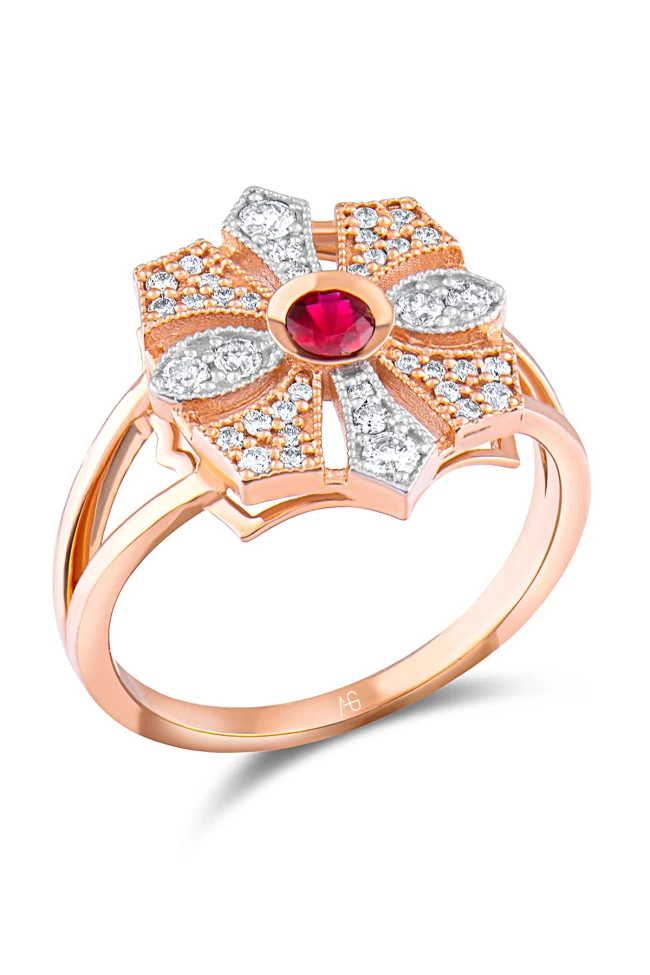 Rose Gold Çiçek Model Ruby Taşlı Pırlanta Yüzük