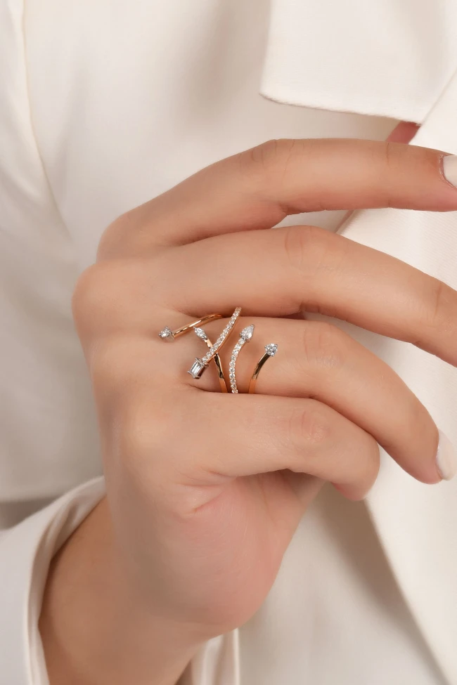 Rose Gold Markiz Taş Detaylı Dal Model Pırlanta Yüzük