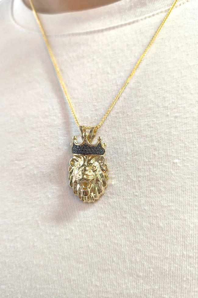 3.5 Cm Siyah Taşlı Erkek Aslan Altın Kolye