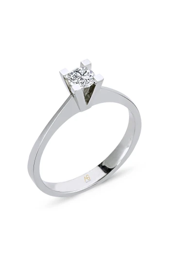 0.23 Ct. Klasik Montürlü Pırlanta Tektaş Yüzük