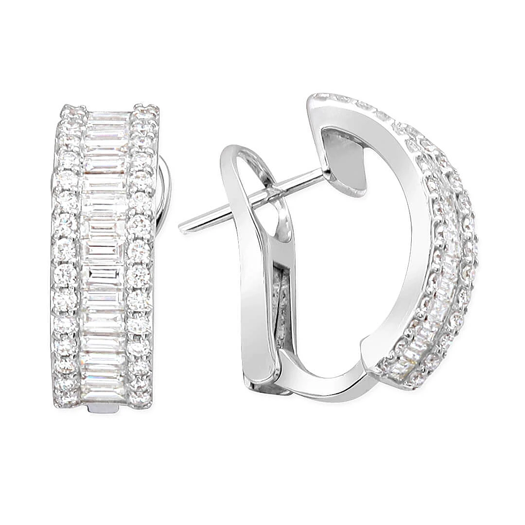 1.45 Ct. Pırlanta Baget Taşlı Küpe (JC09349)