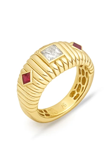 Altın Bombeli Kırmızı Taş Detaylı Midye Yüzük (YZK1457)