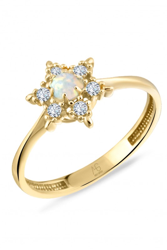 Beyaz Opal Taşlı Altın Yıldız Yüzük
